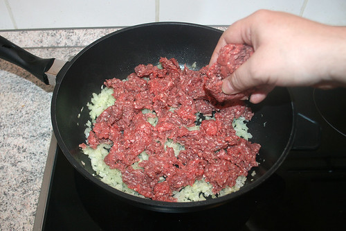 30 - Hackfleisch hinzufügen / Add ground meat