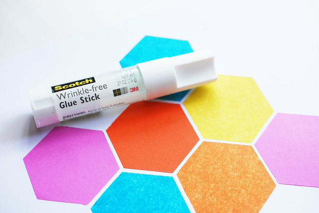 Wrinkle-Free Glue Stick