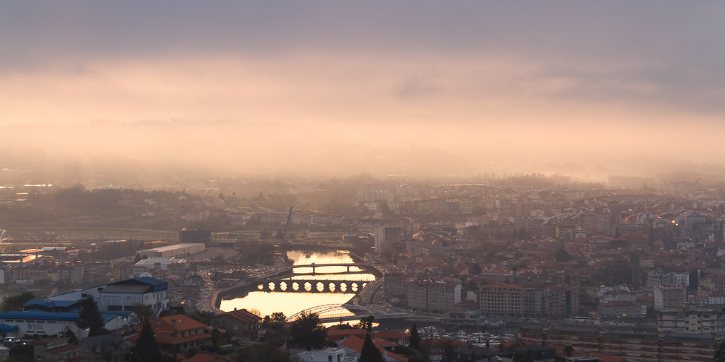Pontevedra - Amanece con niebla