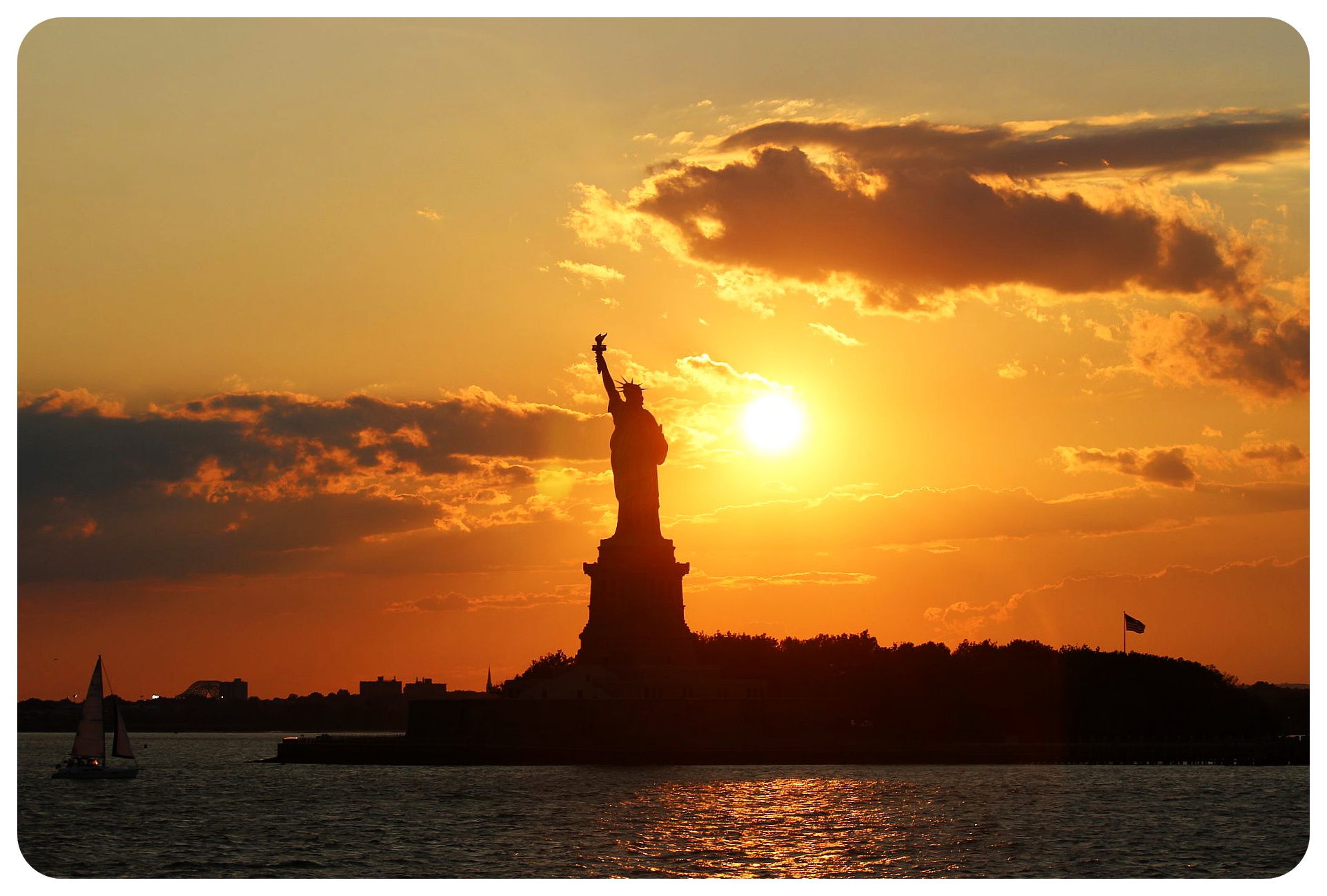 statue of liberty at sunset nyc