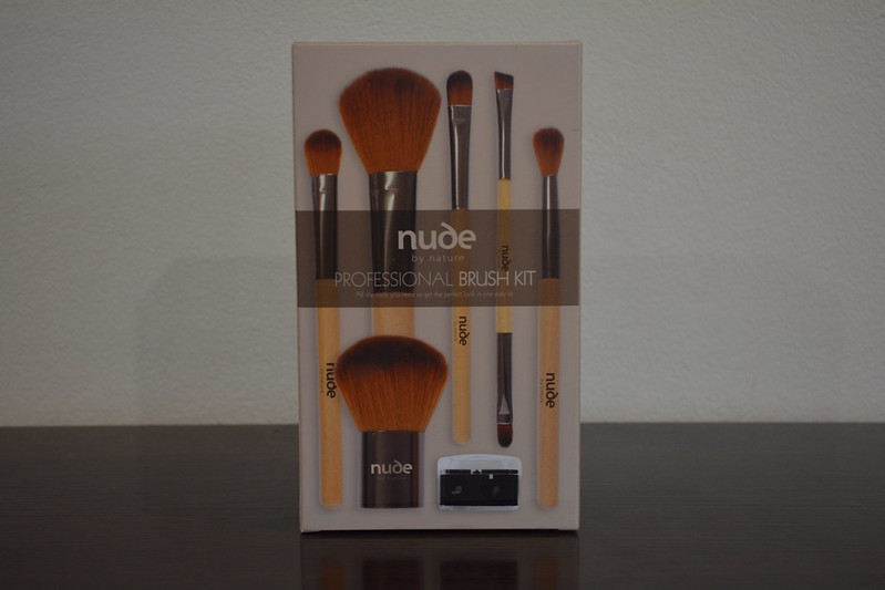 nude by nature Professional Brush Kit