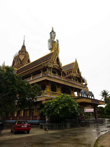 Wat Mai Suwankiri