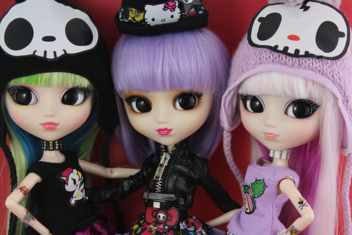 Tokidoki Luna & Tokidoki x Hello Kitty Violetta & Tokidoki Lunarosa
