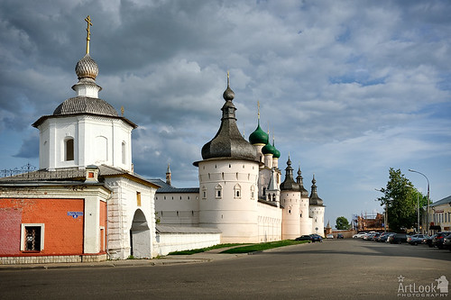 russia towers yaroslavl rostov goldenring rostovvelikiy kremlintowers rostovkremlin sobornayasquare holygates