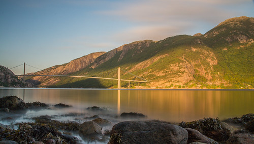 bridge sunset norway de boer rocks long exposure sony leon alpha 55 lysefjord