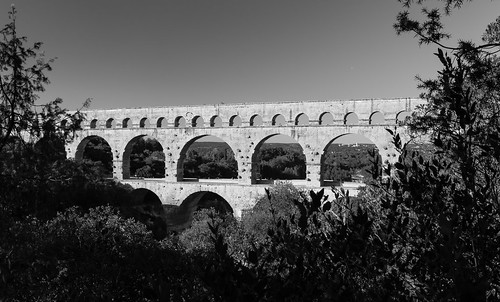 travel bw france architecture canon landscape eos angle roman postcard ngc aqueduct pont gard 550d