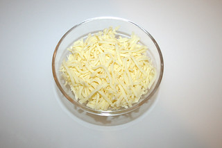 12 - Zutat Mozzarella / Ingredient mozzarella cheese