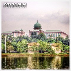 'Putrajaya'  #iPhone5 #iphoneography #putrajaya #Moldiv #Snapseed #landscape #squareformat #hdr #lake #malaysia