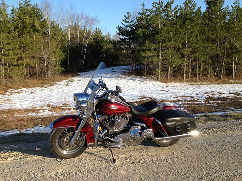 winter snow harley harleydavidson motorcycle roadking flhrci