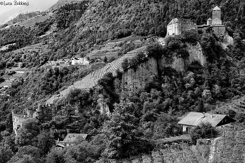castle landscape blackwhite castello canonef1740mmf4lusm biancoenero tirolo trentinoaltoadige canoneos7d