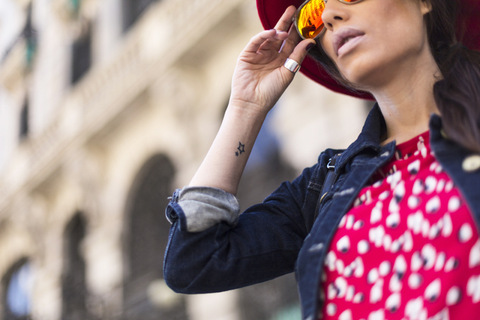 street style barbara crespo red pencil dress hat fashion blogger outfit blog de moda