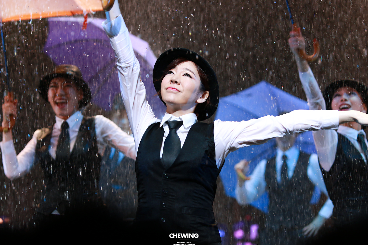 [OTHER][29-04-2014]Sunny sẽ tham gia vở nhạc kịch "SINGIN' IN THE RAIN" - Page 2 14447865344_e1f6b4b098_o