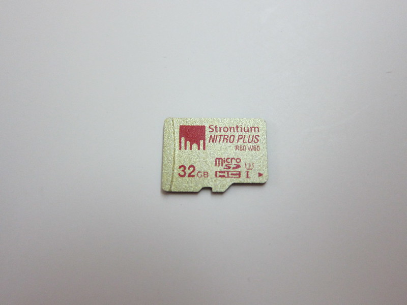 Strontium Nitro Plus MicroSDHC UHS-1 Card - 32GB MicroSD Front