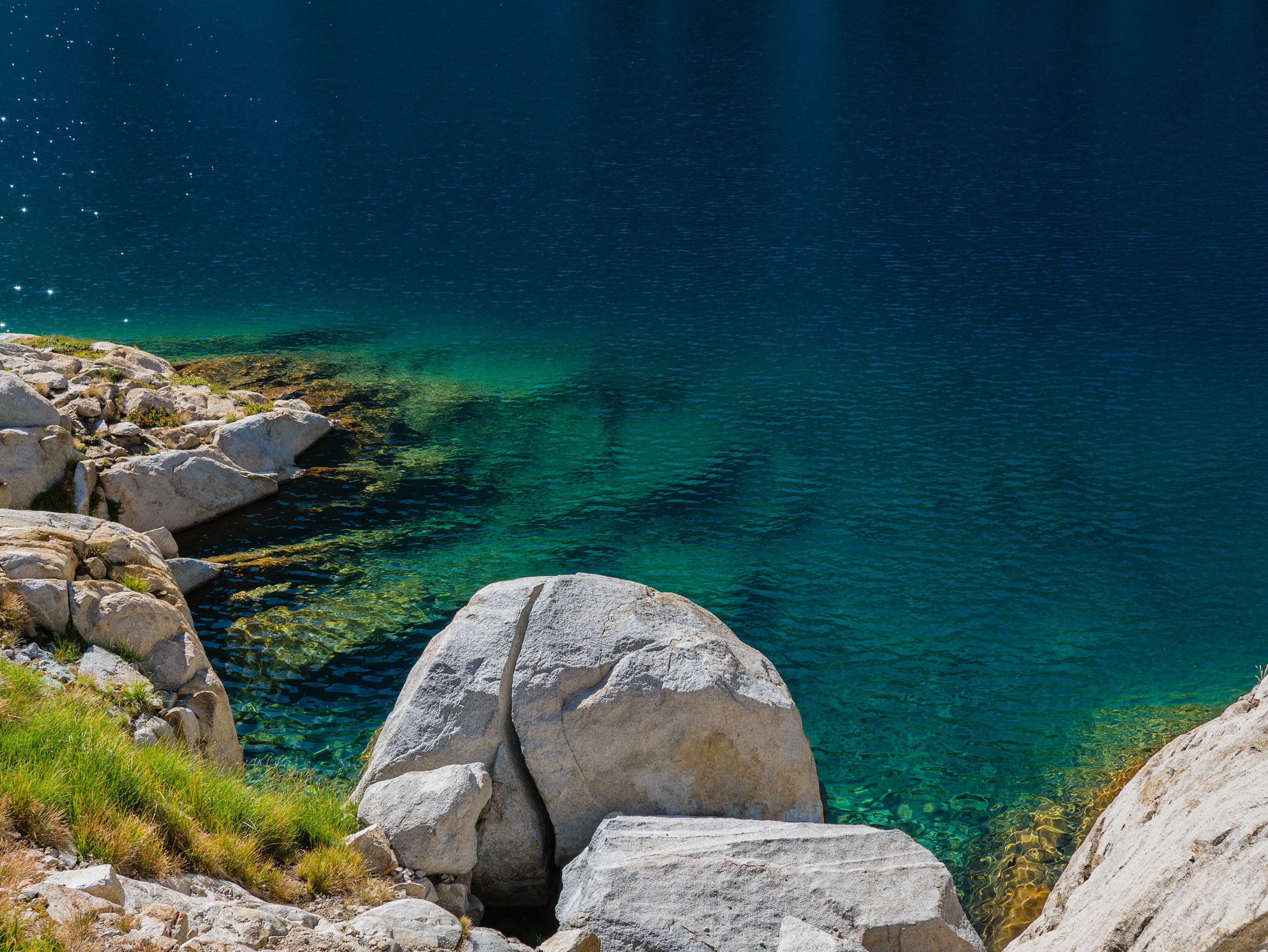 Precipice Lake's amazing water
