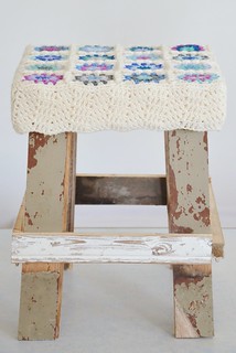 wood & wool stool claire