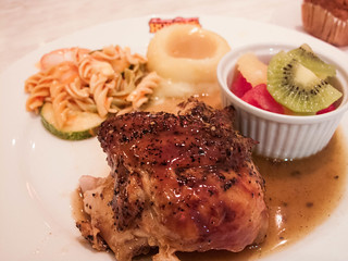 066  Lunch ： Roast Chicken