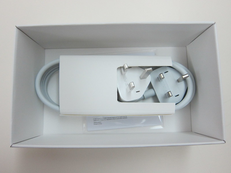 Apple 60W MagSafe 2 Power Adapter - Box Inner