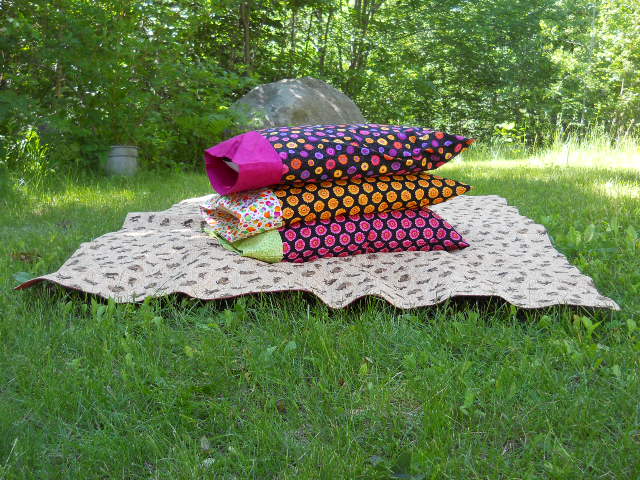 backyard pillow picnic