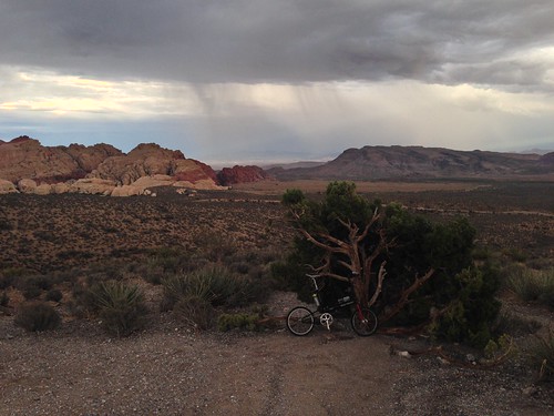 Fixie Friday at the Red Rock Canyon Overlook