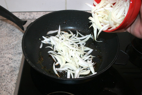 23 - Zwiebeln addieren / Add onions