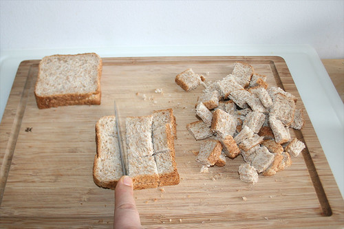 22 - Toast würfeln / Dice toast