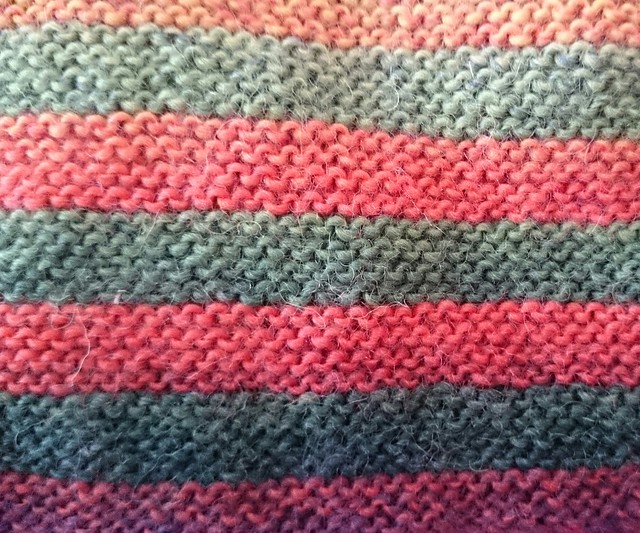colour changing yarn stripes