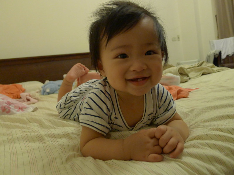 昀嬡-0歲10個月