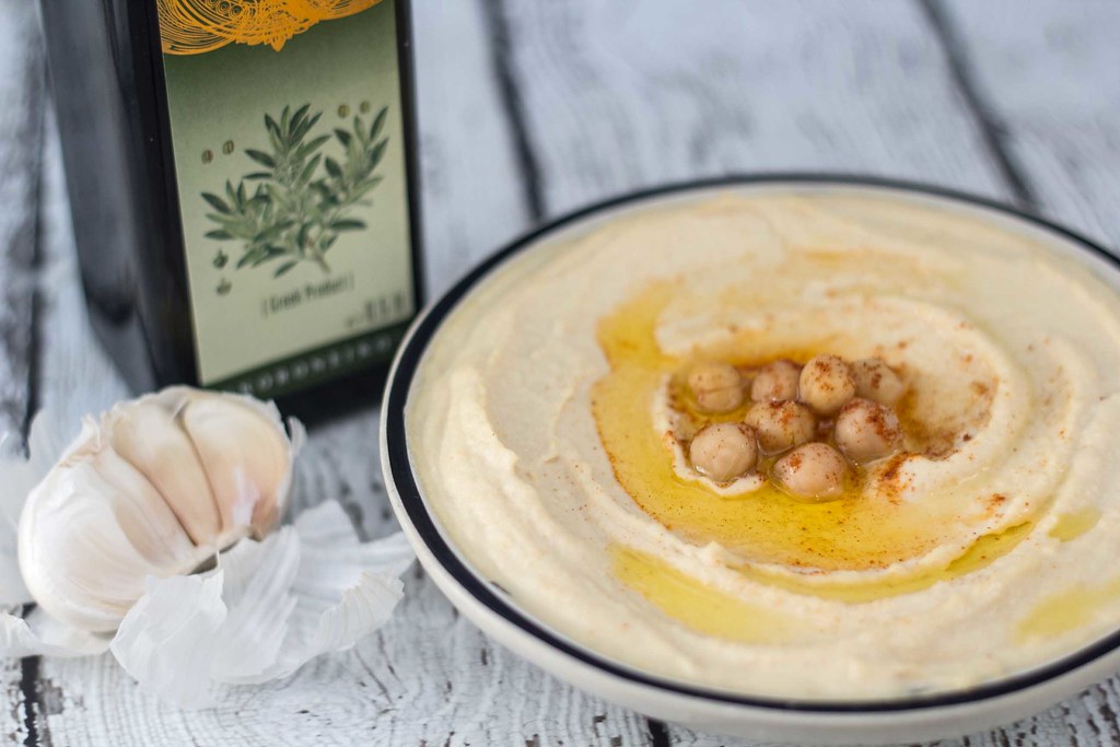 Recipe for homemade Delicious and Creamy Hummus