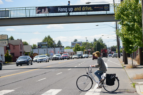 People on bikes east Portland-10