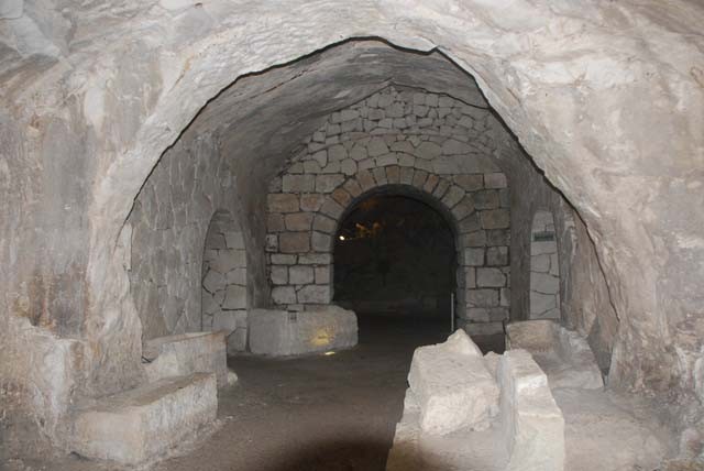 Un cementerio judío de los siglos III-V. Bet She'arim. Israel., Guides-Israel (2)