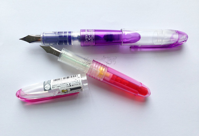 Review: Cute Two Q-12 Snowhite Violet Fountain Pen - Medium