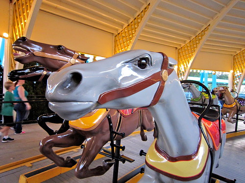 Cedar Point Derby Racer Horse Head - Retro Roadmap