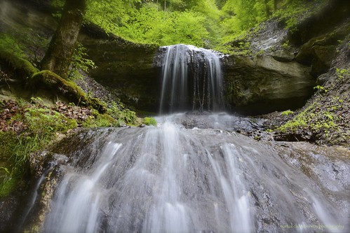 water eau suisse falls fribourg cascade gottéron