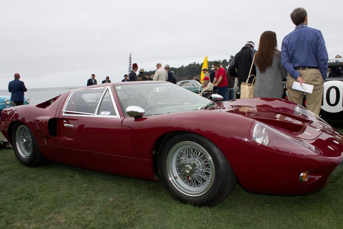 1968 Ford GT40 Mark III Coupe (2)