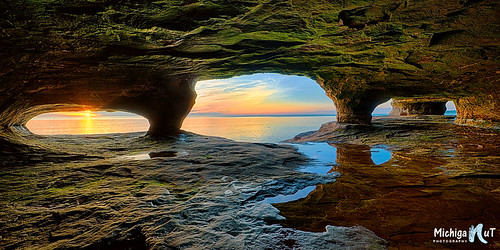 sunset sea seascape reflection nature water rock landscape photography natural michigan fresh cave pillars lakesuperior seacave 14mm picturedrocksnationallakeshore fivemilepoint johnmccormick rokinon michigannutphotography