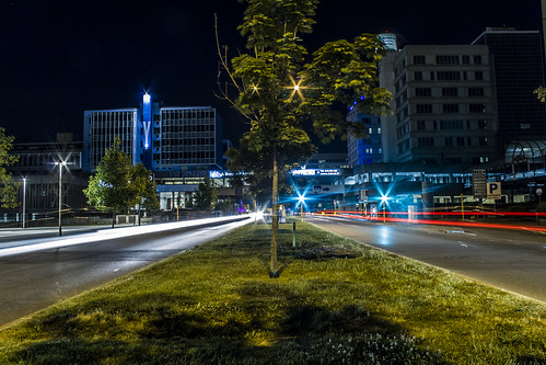 street longexposure nightphotography cars night landscape exposure symmetry brescia