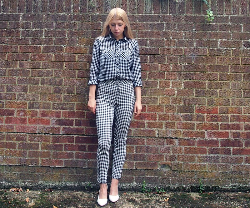 Gingham, Check, Monochrome, New Look, Shirt, Disco Jeans, Capri Pants, How to Wear, Co-Ords, Print Clash, Double, How to Wear, Styling Inspiration, Outfit Ideas, Sam Muses, UK Fashion Blog, London Style Blogger