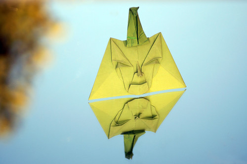 Origami 'Tutankhamun Mask' (Toyoaki Kawai)