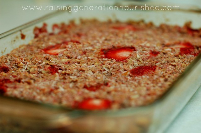 Strawberry Baked Oatmeal :: Gluten, Egg, + Dairy Free with Nut Free Option