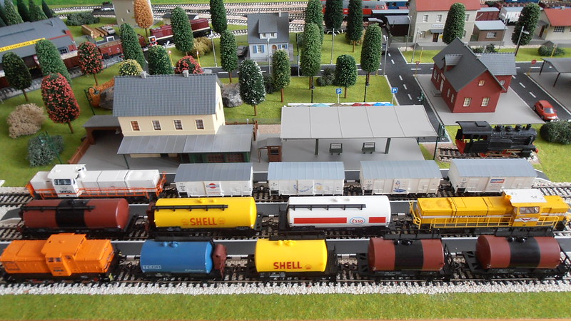 The miniature world of railway modelling | Boomboxery