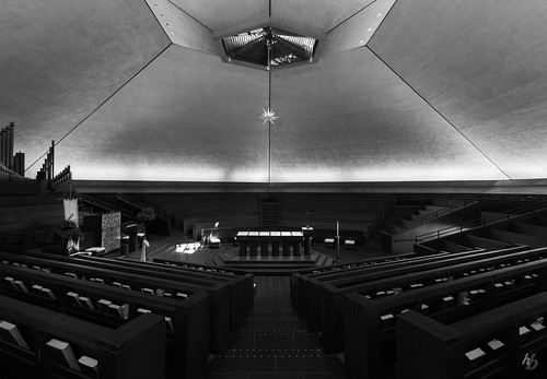 columbus church architecture modern project landscape us may modernism indiana places architect eerosaarinen dankiley columbusindiana columbusin northchristianchurch ef1635mmf28liiusm canoneos5dmarkiii ©hassanbagheri ©hbarchitectural