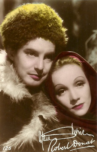 Marlene Dietrich and Robert Donat in Knight Without Armour