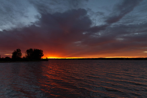 morning red sky orange lake clouds sunrise landscape dawn colorado denver chatfieldstatepark lakechatfield