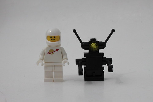 LEGO Classic Spaceman Minifigure (5002812)
