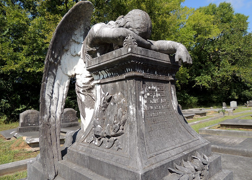 cemetery mississippi headstones graves aberdeen tombstones oddfellowscemetery weepingangel angelofgrief