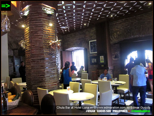 [VIGAN] Chula Bar, Hotel Luna
