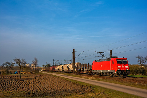 railroad germany railway bahn mau germania bombardier freighttrain ferrovia traxx badenwürttemberg br185 guterzuge nikond7100