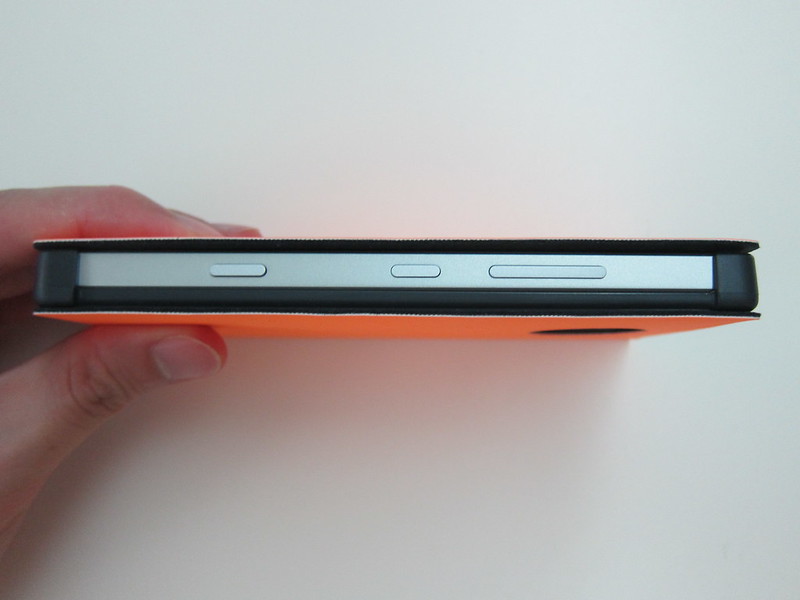Nokia Lumia 930 Case (CP-637) - With Nokia Lumia 930 (Right)