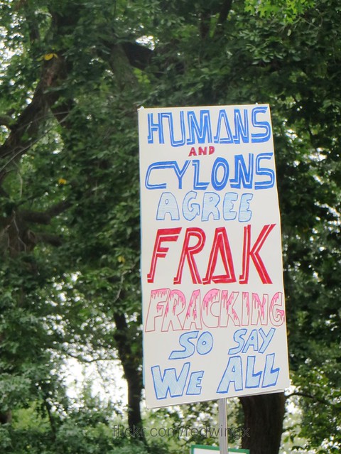 sign_frackfracking