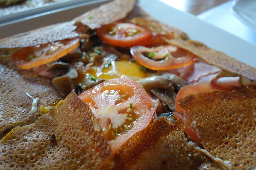 Ménage à 5: Emmental Cheese, Ham, Egg, Mushroom & Tomato - Le Comptoir, Singapore